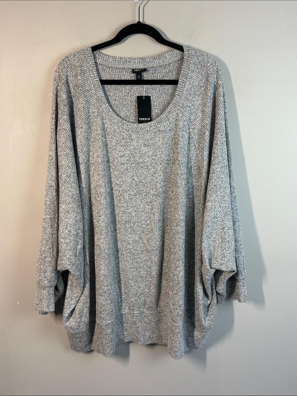 NWT Torrid Gray Ribbed Hacci Batwing Sweatshirt Sweater Size 6X